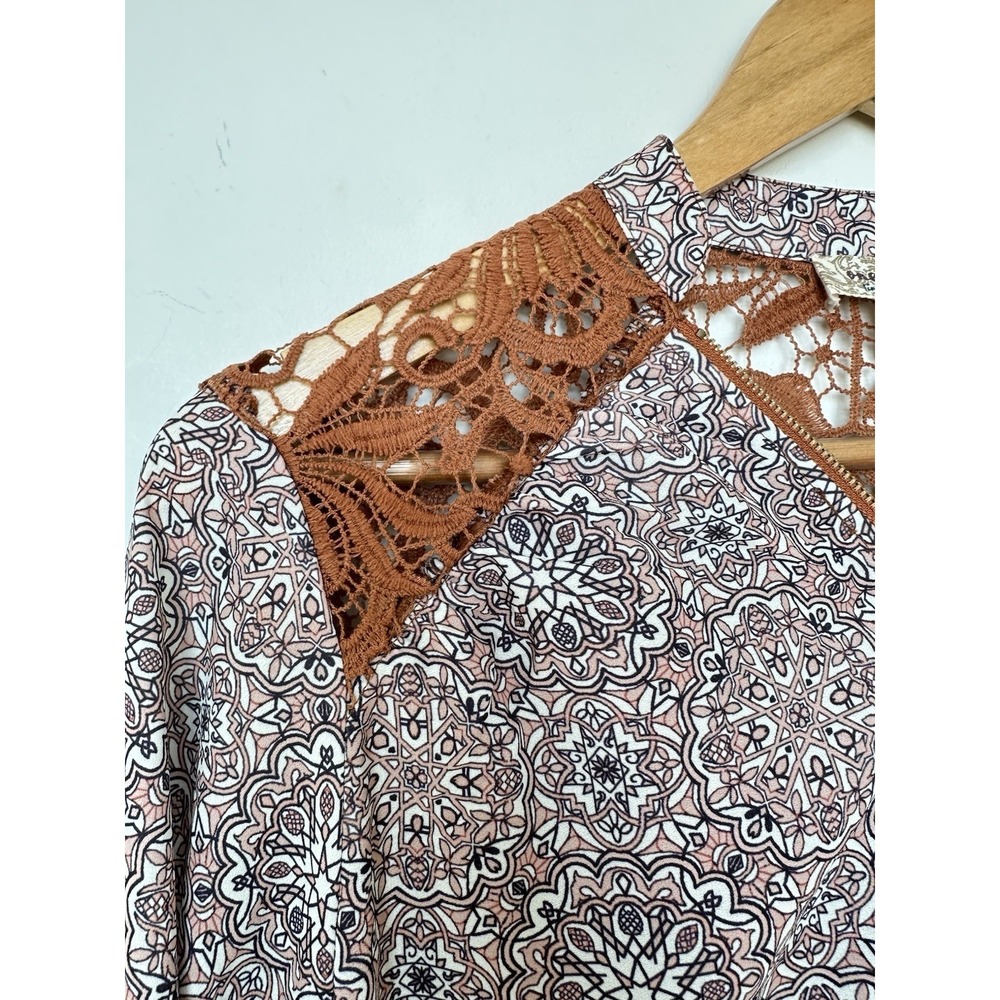 One World Womens Large Patterned Lace Crochet Brown Mauve 3/4 Sleeve Top - Picture 4 of 9